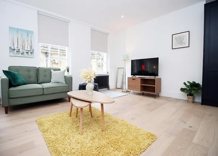 Heart Of Bath: Kingsmead Apartment